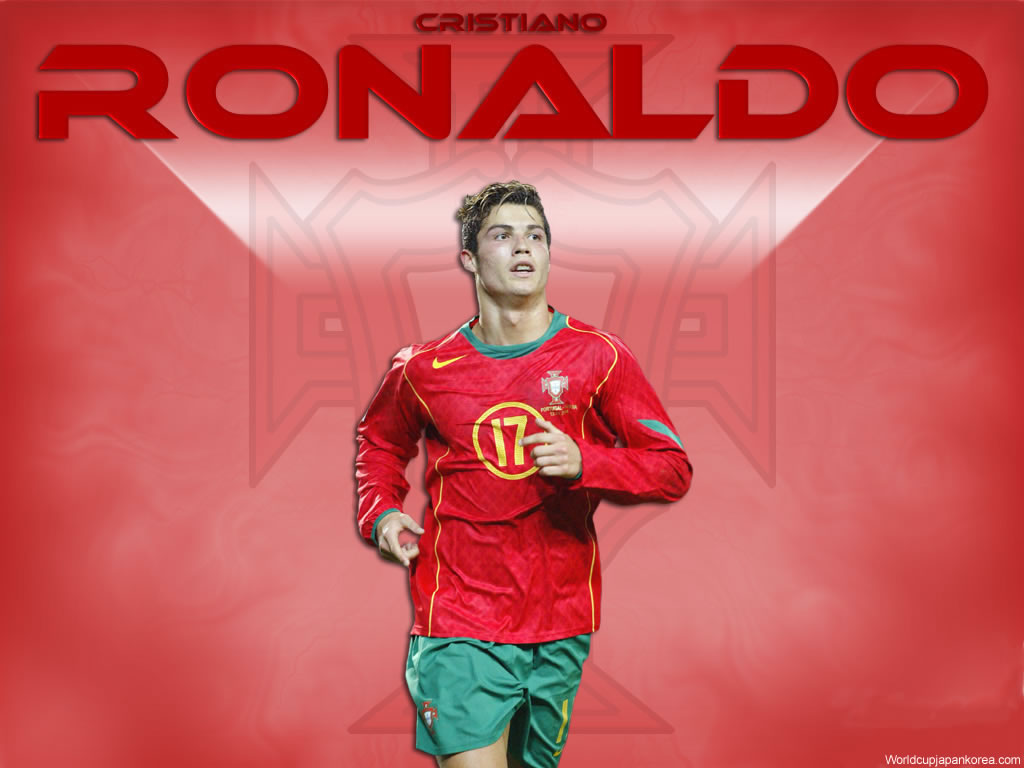 http://www.cristianoronaldobio.com/include/photos/cristiano_ronaldo_2.jpg